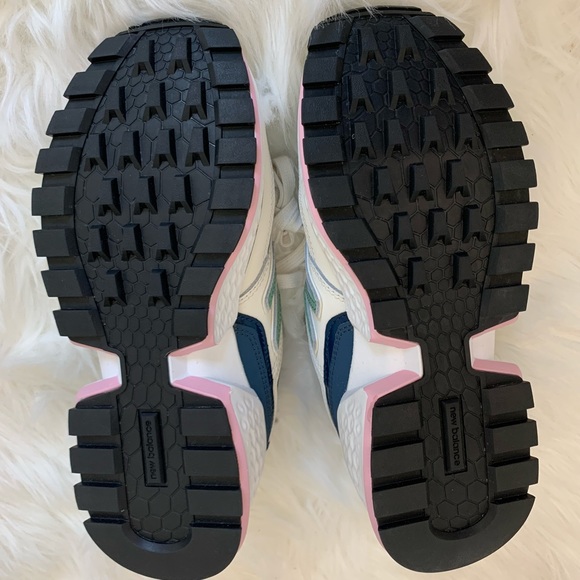 Figs New Balance 574S Size 7 - Picture 10 of 10